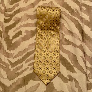 Pure Silk Necktie in color Gold